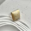 Серебряное большое кольцо с большим белым королевским янтарем