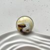 Серебряное большое круглое кольцо с белым пейзажным королевским янтарем