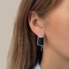 Серебряные серьги с вишневым янтарем