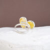 Серебряное двойное кольцо с пейзажным янтарем
